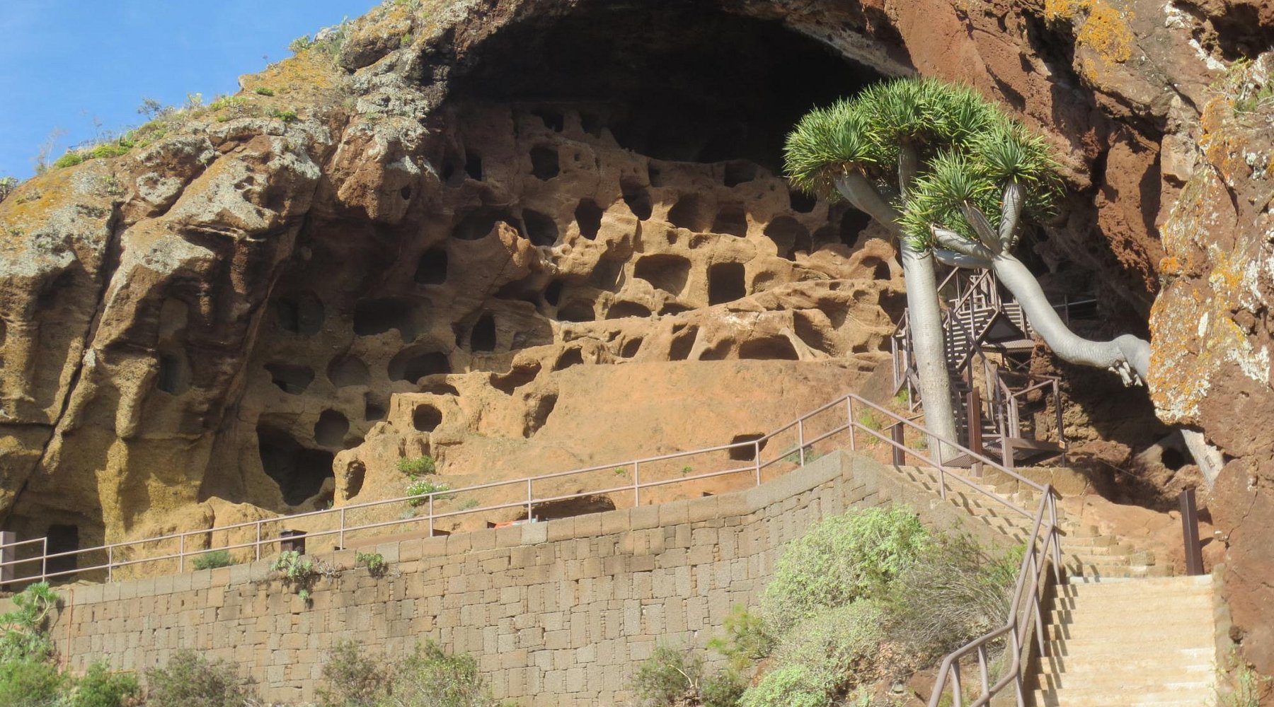 Cenobio de Valerón